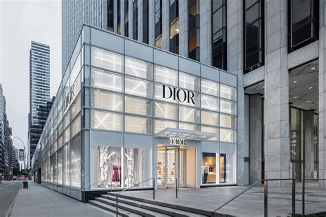 christian Dior boutiques